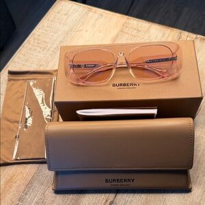 Burberry Rose-Tinted Glasses